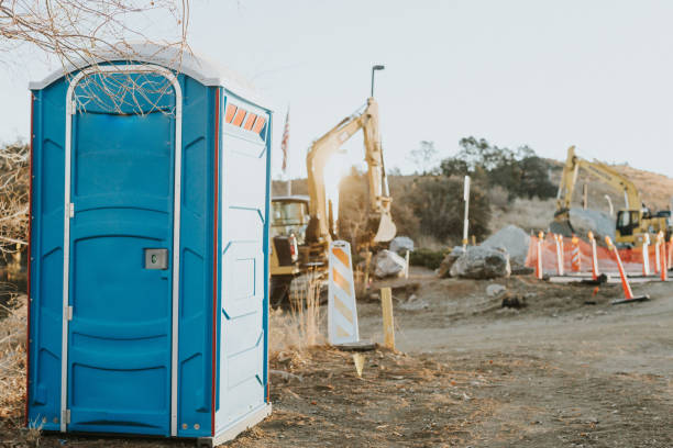 Best Local porta potty services  in Clinton, IA
