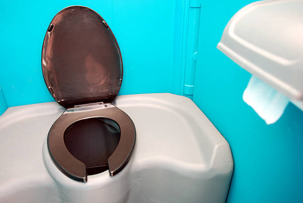 Portable Toilet Options We Offer in Clinton, IA